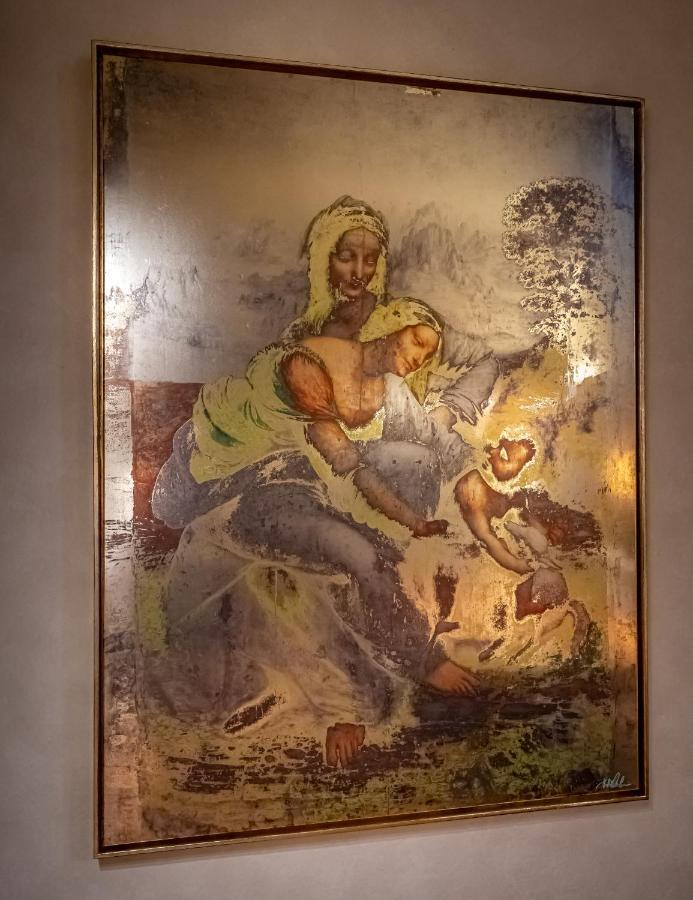 Yid Cantoria Florens Exteriör bild